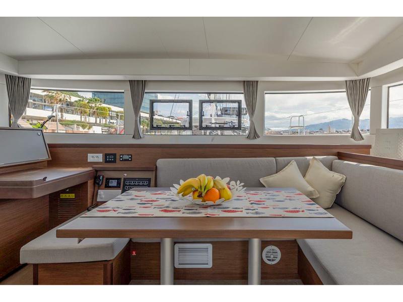 Book yachts online - catamaran - Lagoon 40 (2020) equipped with a/c (salon), generator - SAILOR MOON - rent