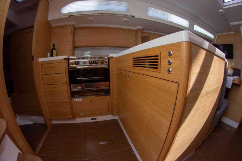 Book yachts online - sailboat - X-Yacht 4-3 - XENIA - rent