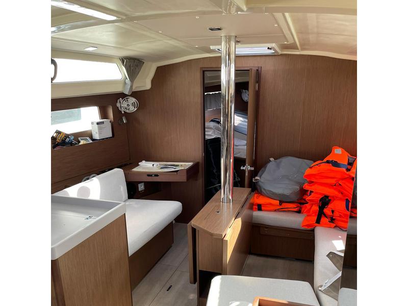 Book yachts online - sailboat - Oceanis 41.1 - RITA - rent