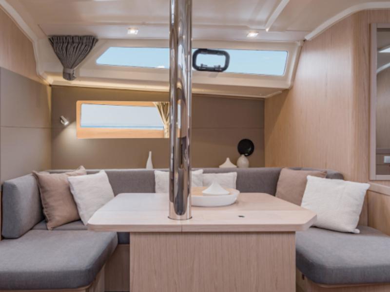 Book yachts online - sailboat - Oceanis 41.1 - SILVER ANGEL - rent