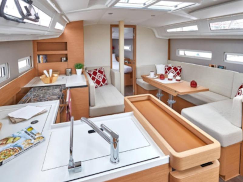 Book yachts online - sailboat - Sun Odyssey 410 - NAMI - rent