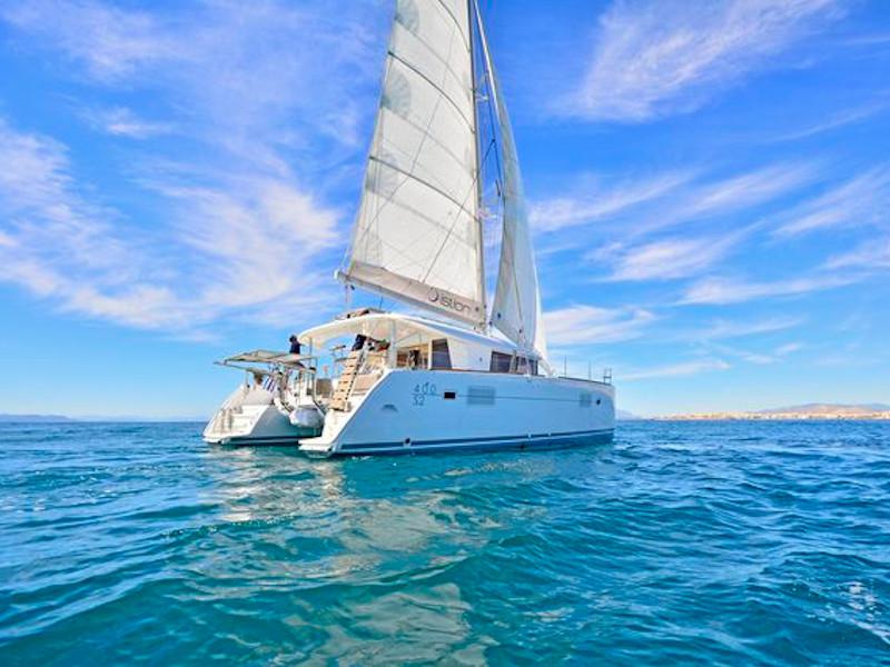 Book yachts online - catamaran - Lagoon 400S2 - GETAWAY - rent