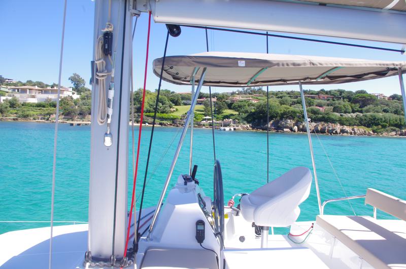 Book yachts online - catamaran - Bali 4.3 - Hogwarts - rent