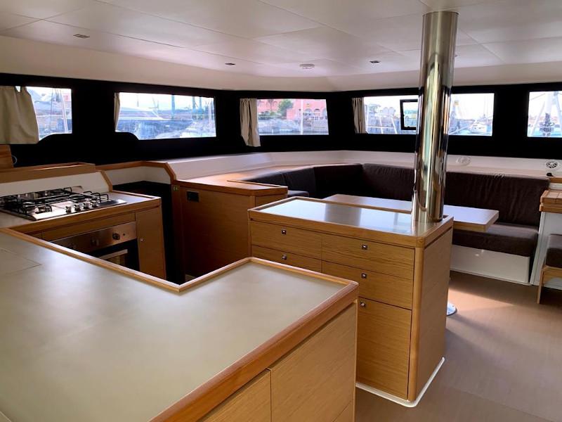 Book yachts online - catamaran - Dufour Catamaran 48 - Paradise Planet - rent