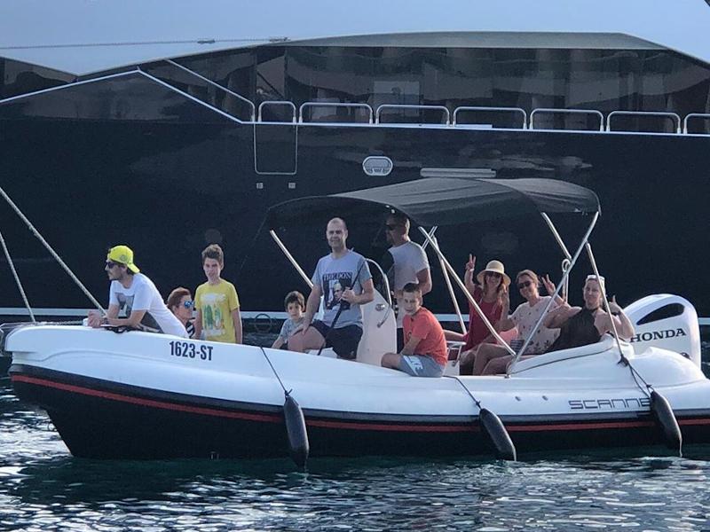 Book yachts online - motorboat - Scanner 710 - no name - rent