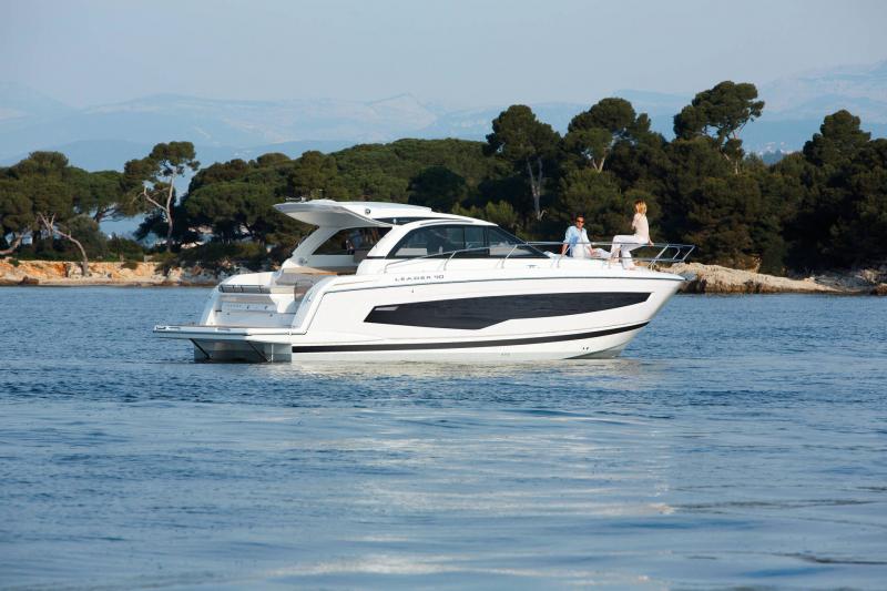 Book yachts online - motorboat - Leader 40 - 843 MA - rent