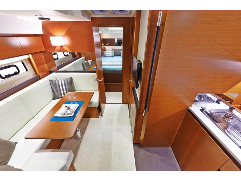 Book yachts online - motorboat - Leader 40 - 843 MA - rent