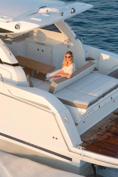 Book yachts online - motorboat - Leader 40 - 843 MA - rent