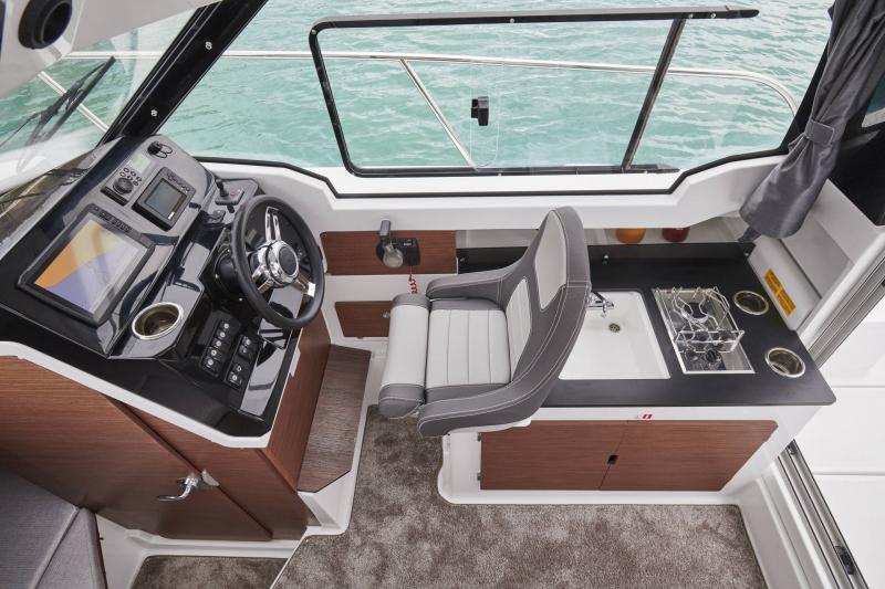 Book yachts online - motorboat - Merry Fisher 795 Serie 2 - WAVE - rent