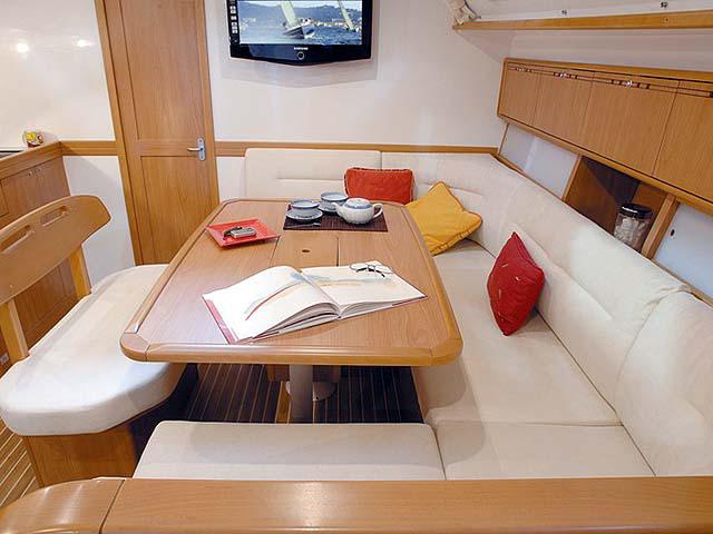 Book yachts online - sailboat - Harmony 47 - sw4-17 Refit - rent