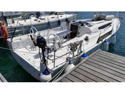 Book yachts online - sailboat - Elan E5 - WHY NOT - rent