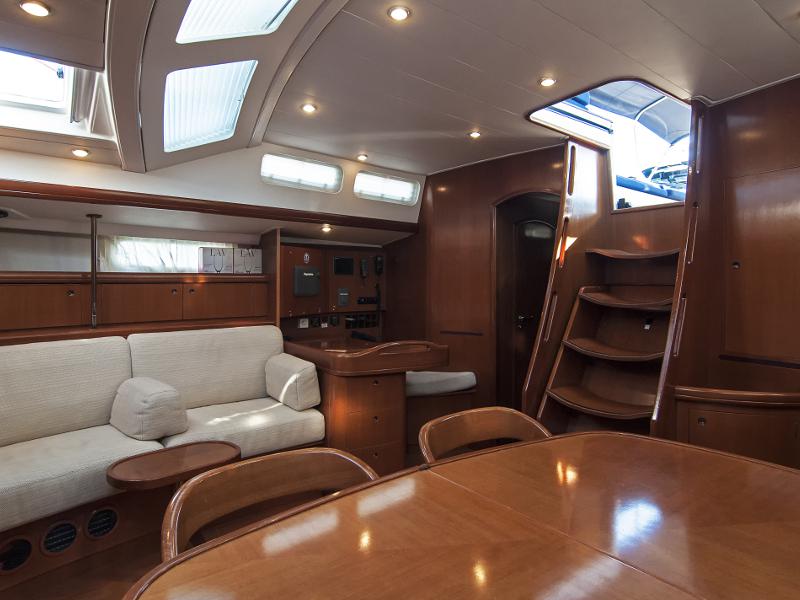 Book yachts online - sailboat - Beneteau 57 - Tajna - rent