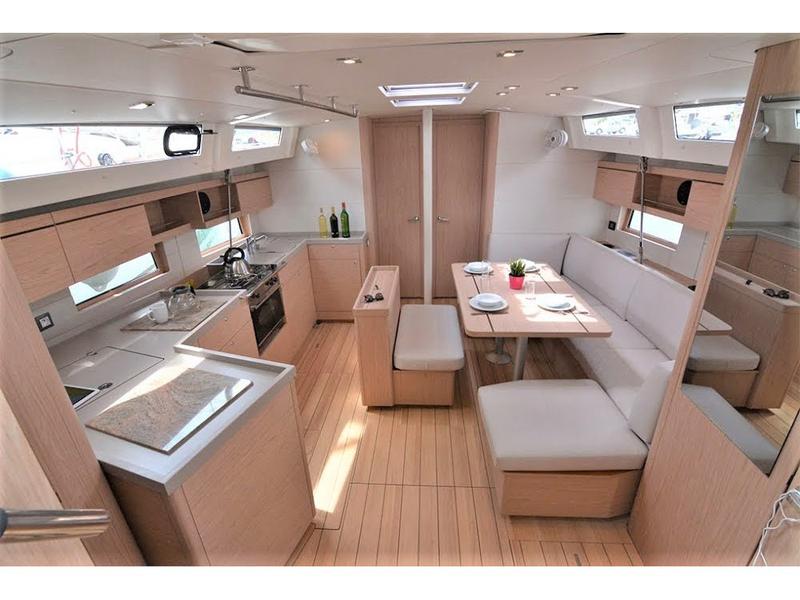Book yachts online - sailboat - Oceanis 46.1 - 5 cabin version - FriendSEAp - rent