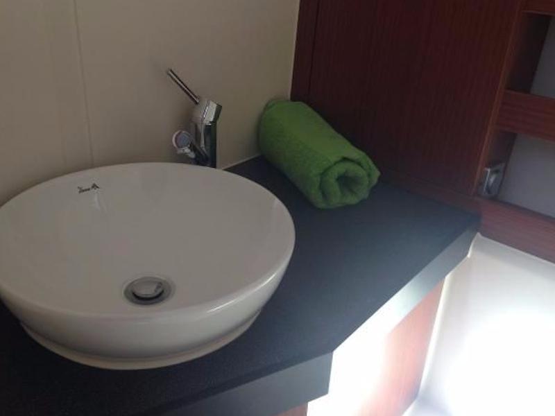 Book yachts online - sailboat - Hanse 385 - Abrazo - rent