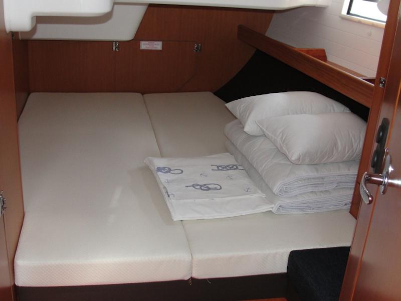 Book yachts online - sailboat - Bavaria Cruiser 51 - Sveti Ante - rent