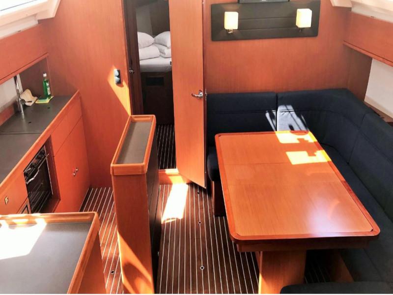 Book yachts online - sailboat - Bavaria Cruiser 46 - Arta - rent