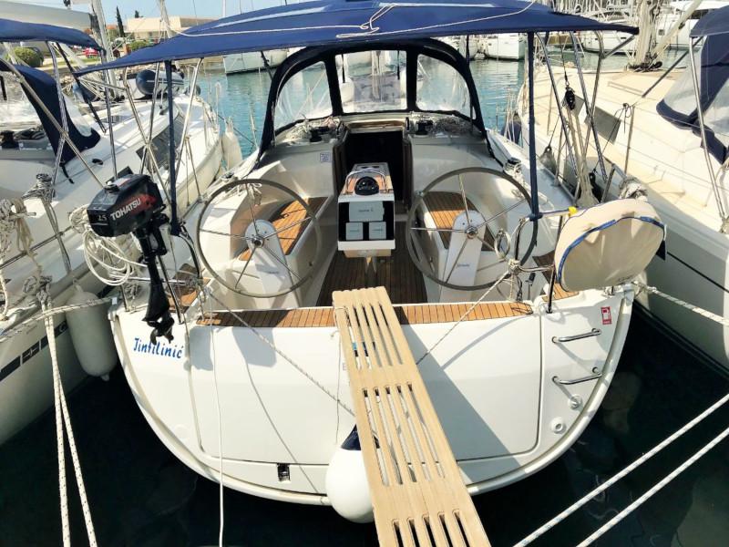Book yachts online - sailboat - Bavaria Cruiser 34 - Tintilinić - rent