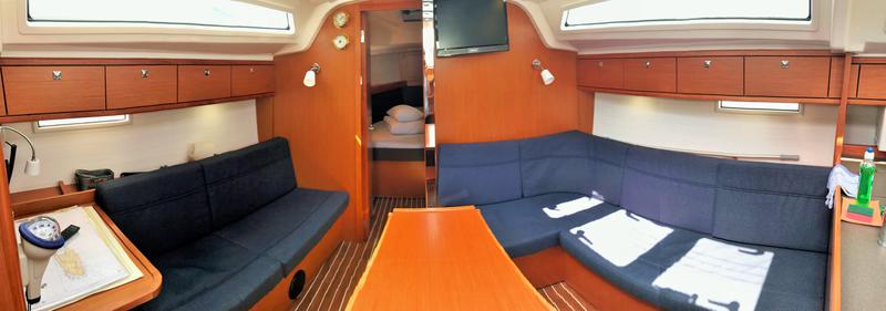Book yachts online - sailboat - Bavaria Cruiser 37 - Maestral - rent