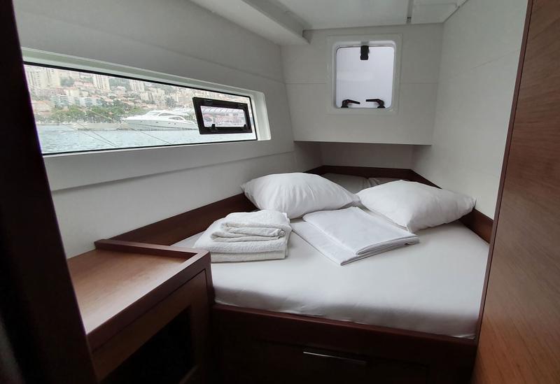 Book yachts online - catamaran - Lagoon 40 - TORTILLA FLAT - rent