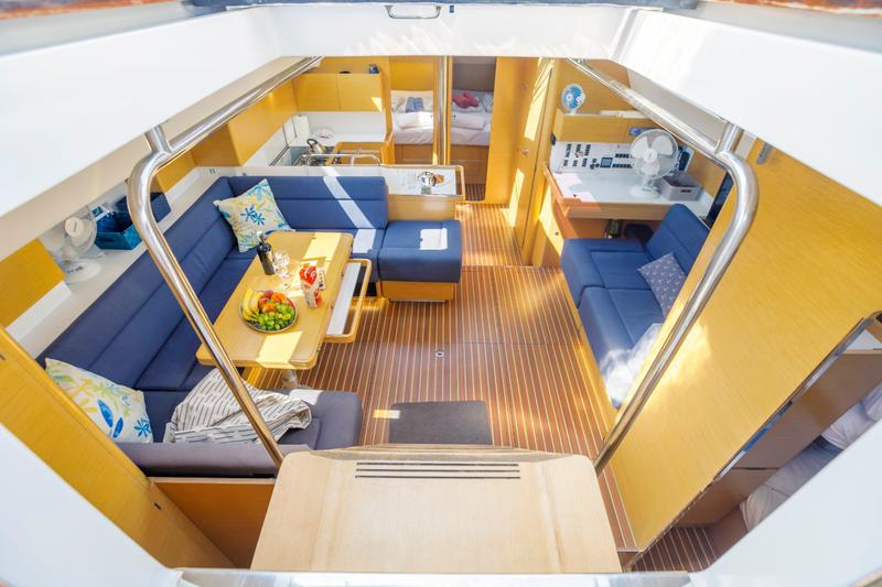 Book yachts online - sailboat - Elan 494 Impression - Wild Wind - rent