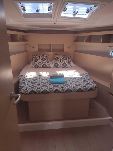 Book yachts online - sailboat - Hanse 458-Owner Edition LUX (GEN,AC,WATERMAKER) - AquaHolic - rent