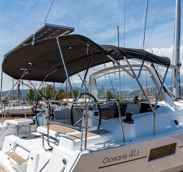 Book yachts online - sailboat - Oceanis 41.1 - Argyroula - Bow - Solar &amp; A/C - rent