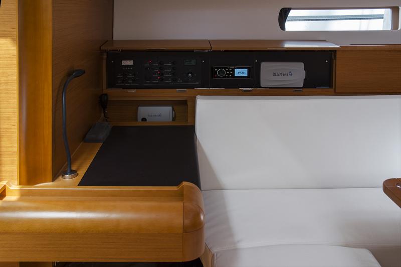Book yachts online - sailboat - Sun Odyssey 479 - Pacific Gold - rent