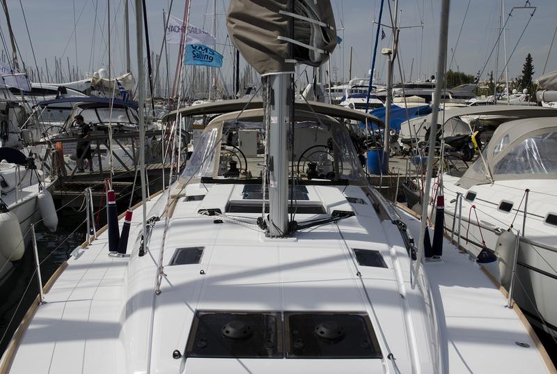 Book yachts online - sailboat - Sun Odyssey 479 - Pacific Gold - rent