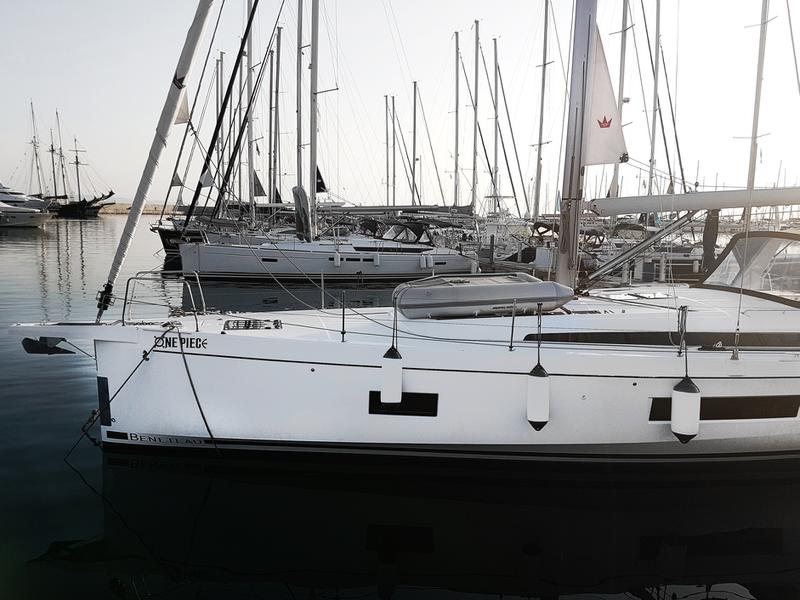 Book yachts online - sailboat - Oceanis 51.1 - One Piece - rent