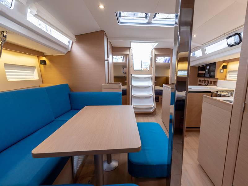Book yachts online - sailboat - Sun Odyssey 440 - Malibà - rent