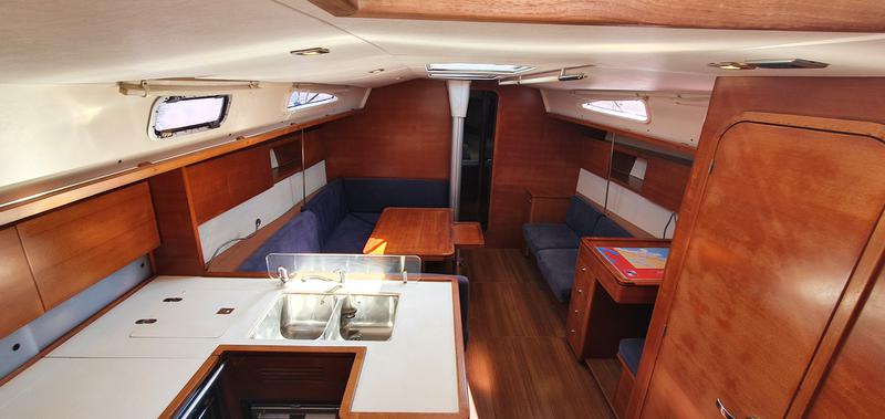 Book yachts online - sailboat - Salona 44 - Samoa, New regatta sails - rent