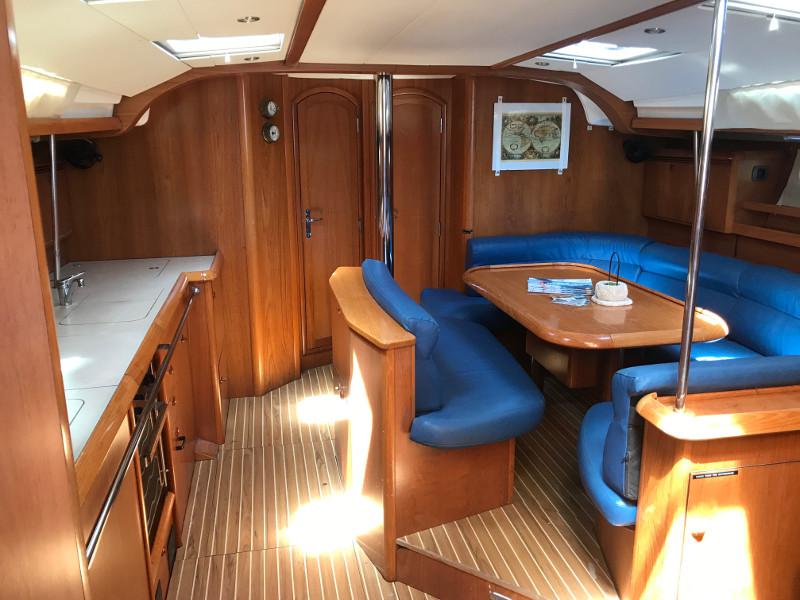 Book yachts online - sailboat - Sun Odyssey 49 - SAN RIOJA - rent