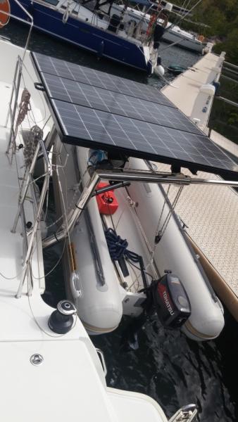 Book yachts online - catamaran - Lagoon 400 S2 - Gioia - rent