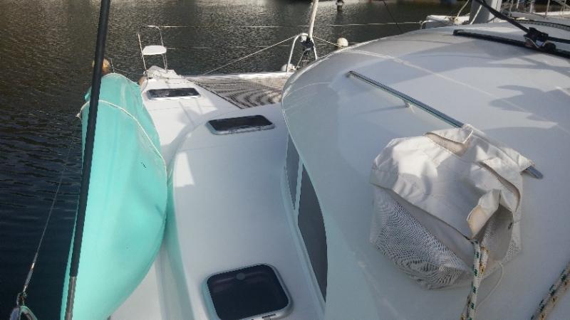 Book yachts online - catamaran - Lagoon 380 S2 - Karla II - rent