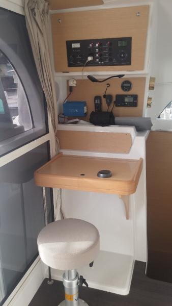 Book yachts online - catamaran - Lagoon 380 S2 - Karla II - rent