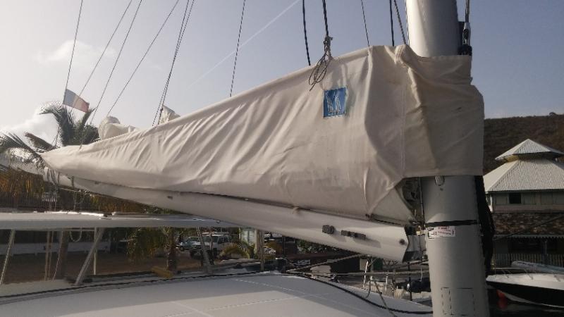 Book yachts online - catamaran - Lagoon 380 S2 - Karla II - rent