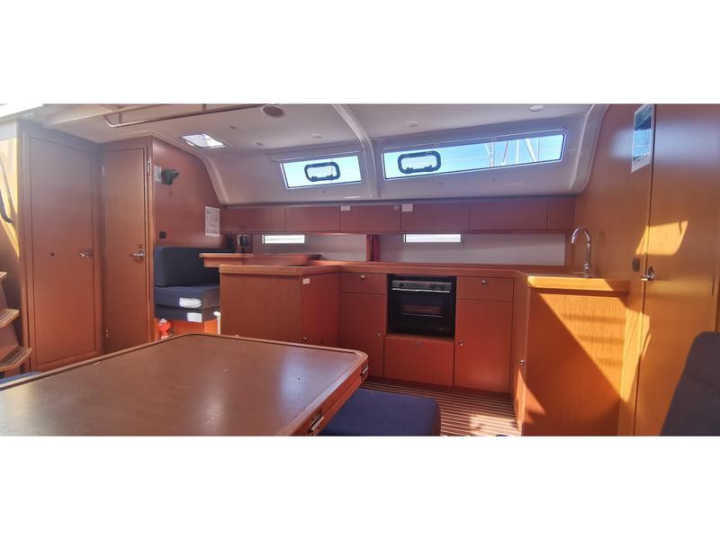 Book yachts online - sailboat - Bavaria Cruiser 51 - Dalian - rent