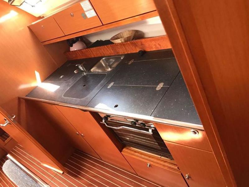 Book yachts online - sailboat - Bavaria 40 Cruiser S - Wilson - rent