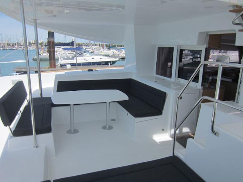 Book yachts online - catamaran - Lagoon 450 S - Anabella - rent
