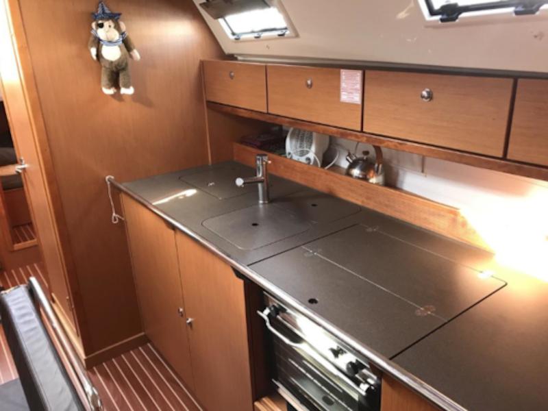 Book yachts online - sailboat - Bavaria 40 Sport - Atlantica - rent