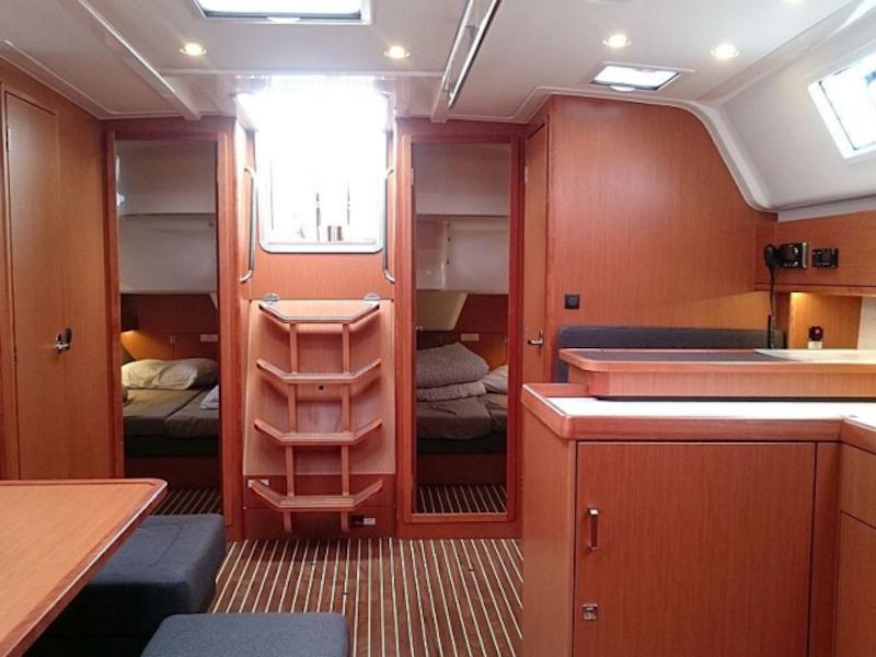 Book yachts online - sailboat - Bavaria Cruiser 51 - Alissa - rent
