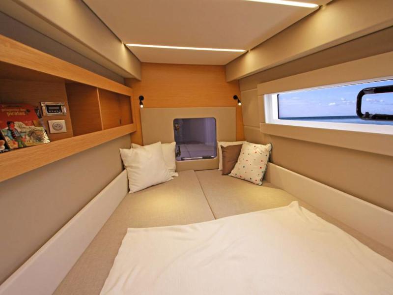 Book yachts online - catamaran - Nautitech 46 Fly - Stefany - rent