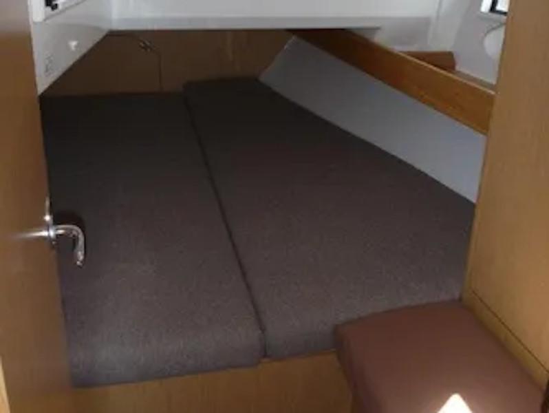 Book yachts online - sailboat - Bavaria 40 Cruiser - Daidalos - rent