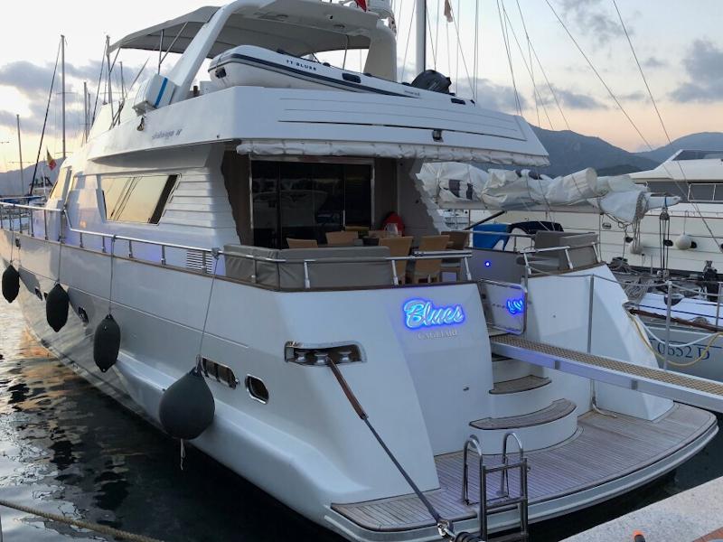 Book yachts online - motorboat - Alalunga 70 - Alalunga - rent