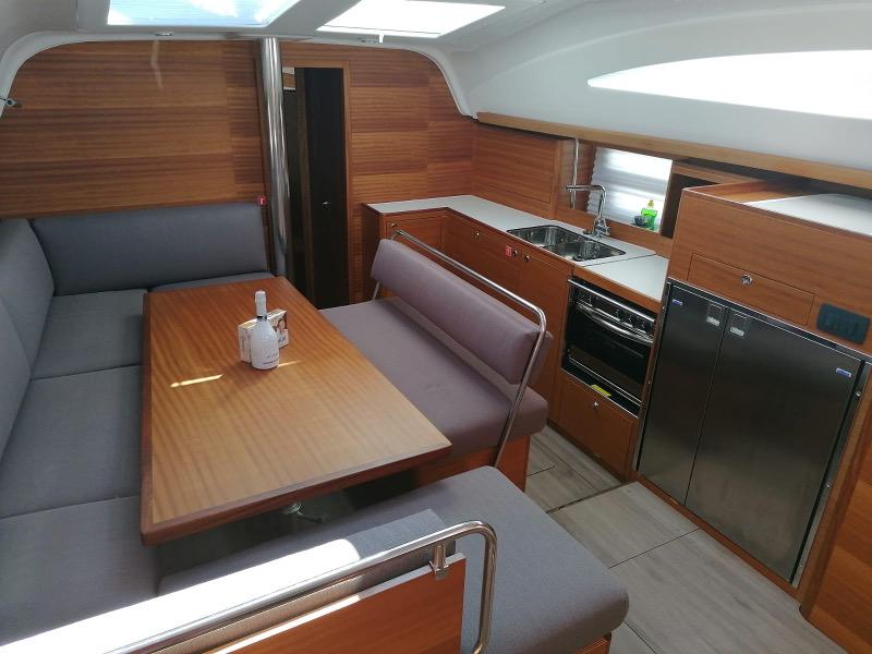 Book yachts online - sailboat - Elan Impression 45.1 - TOP GUN new 2020 - rent