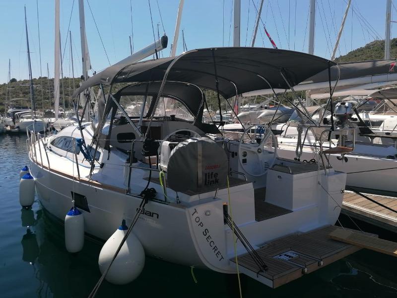 Book yachts online - sailboat - Elan 40.1 - TOP SECRET new 2020 - rent