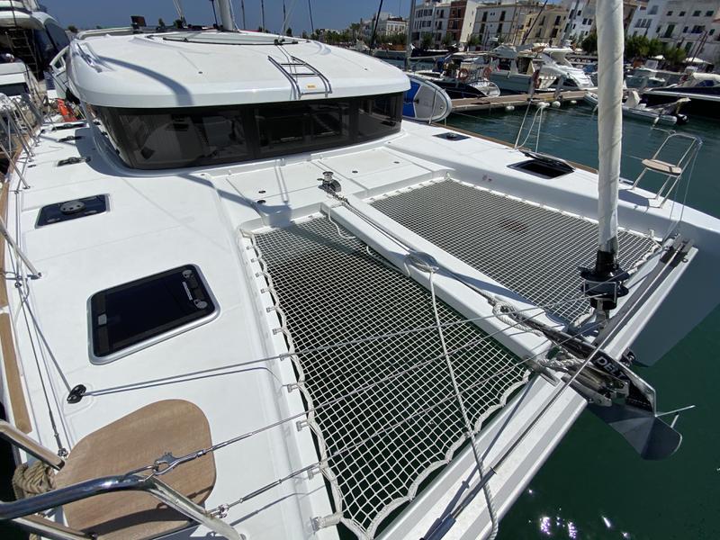 Book yachts online - catamaran - Lagoon 40 - Eskimo  - rent