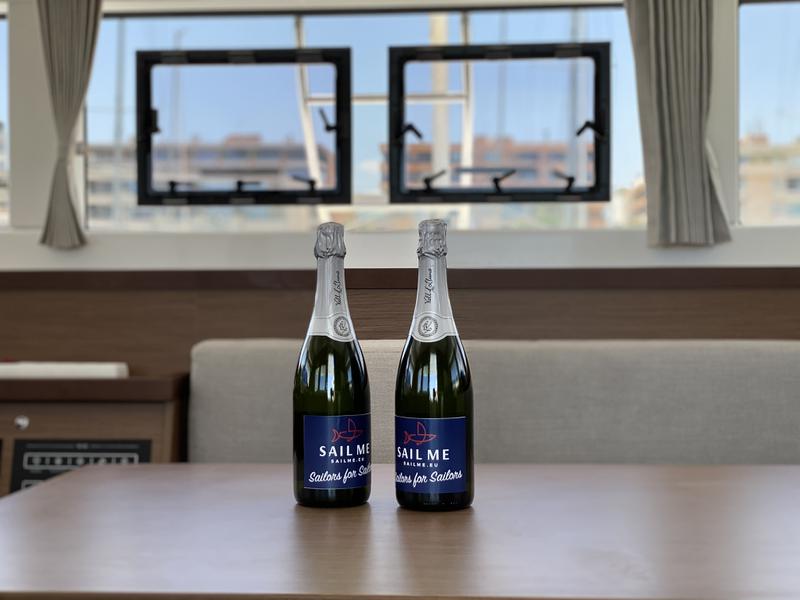 Book yachts online - catamaran - Lagoon 40 - Eskimo  - rent