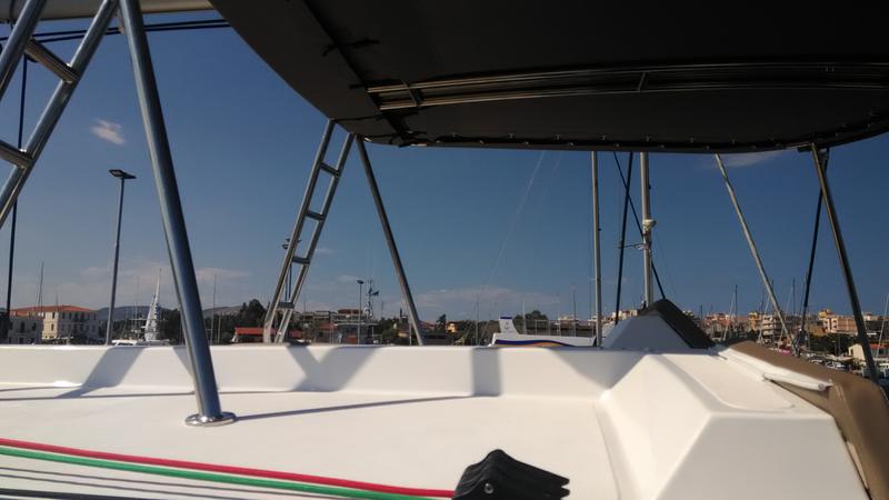 Book yachts online - catamaran - Bali 4.1 - Double Kiss - rent