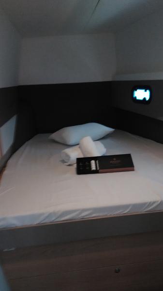 Book yachts online - catamaran - Bali 4.1 - Double Kiss - rent